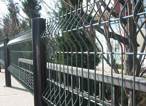 河北三角折彎護(hù)欄網(wǎng) 價(jià)格、廠家與選購指南